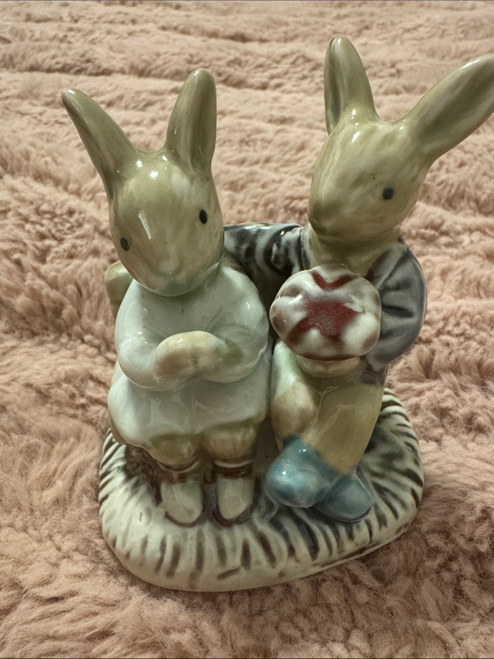 Ceramic Bunny Figurine Pair in Soft Pastel Colors